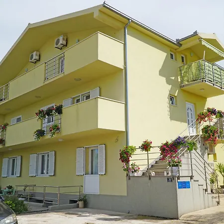 Petra 5 Apartment Trogir